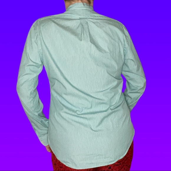 Long sleeve button up - Picture 4 of 4